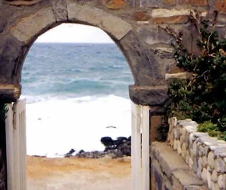 Mare Aparthotel Sissi (Crete)