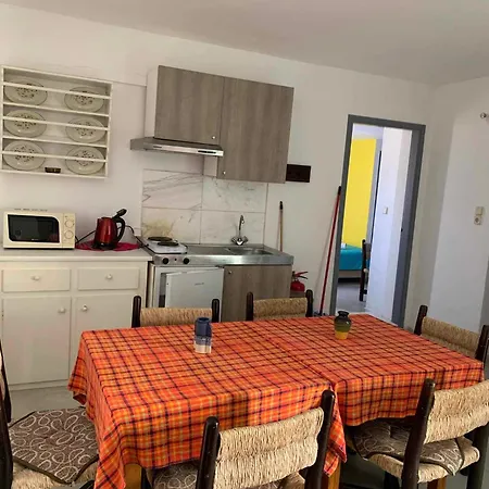 Mare Aparthotel Sissi